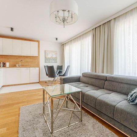 Apart111 Apartament Rodzinny 3 Pokoje - 2 Sypialnie- Sauna, Silownia Kolobřeh Exteriér fotografie