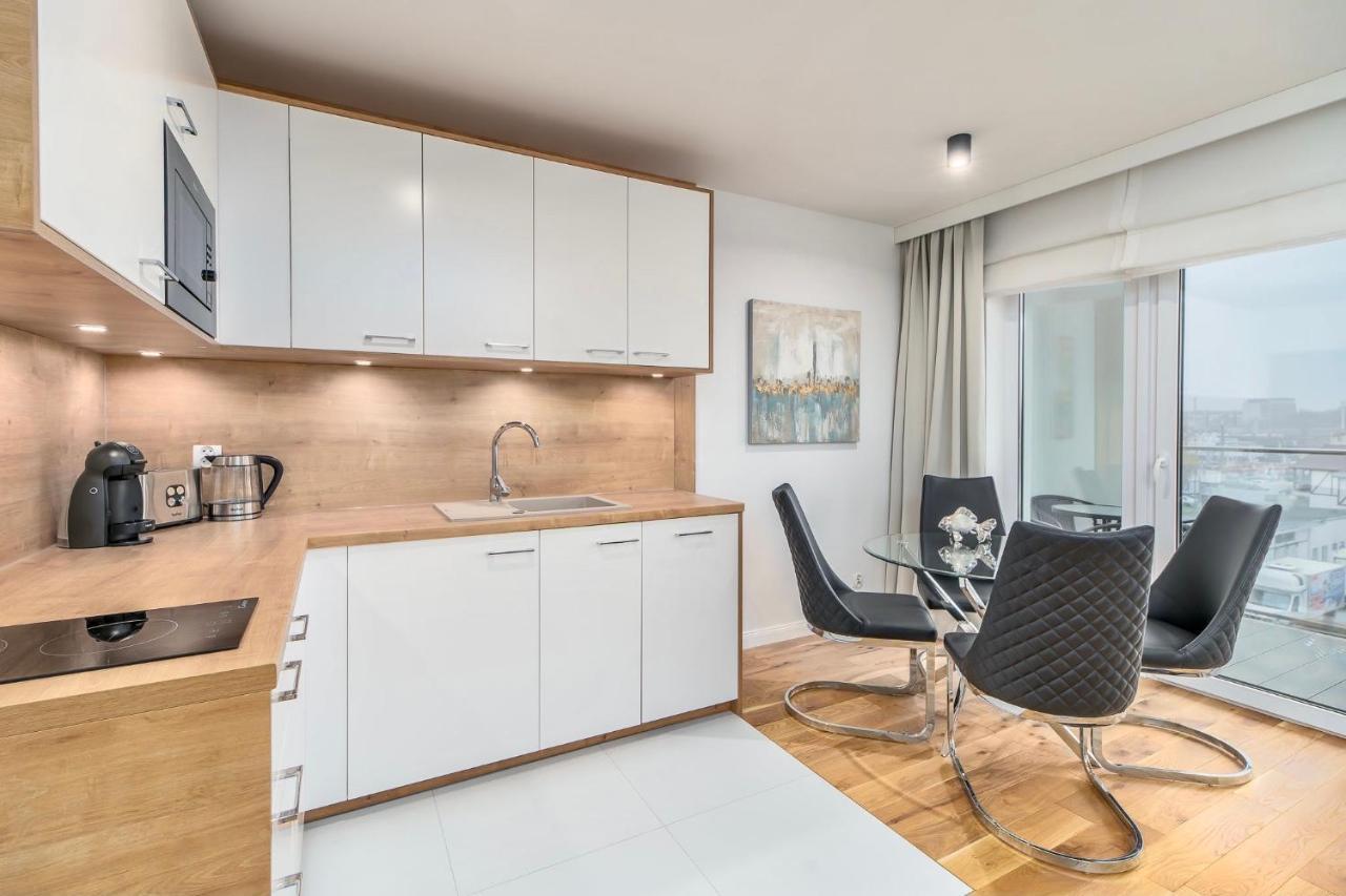 Apart111 Apartament Rodzinny 3 Pokoje - 2 Sypialnie- Sauna, Silownia Kolobřeh Exteriér fotografie